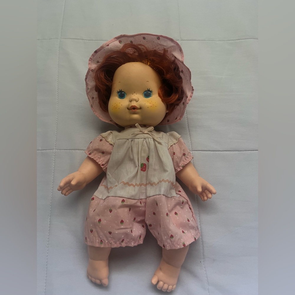Vintage Strawberry Shortcake Doll